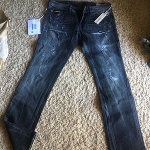 Brand New Diesel Lowky Black Distressed